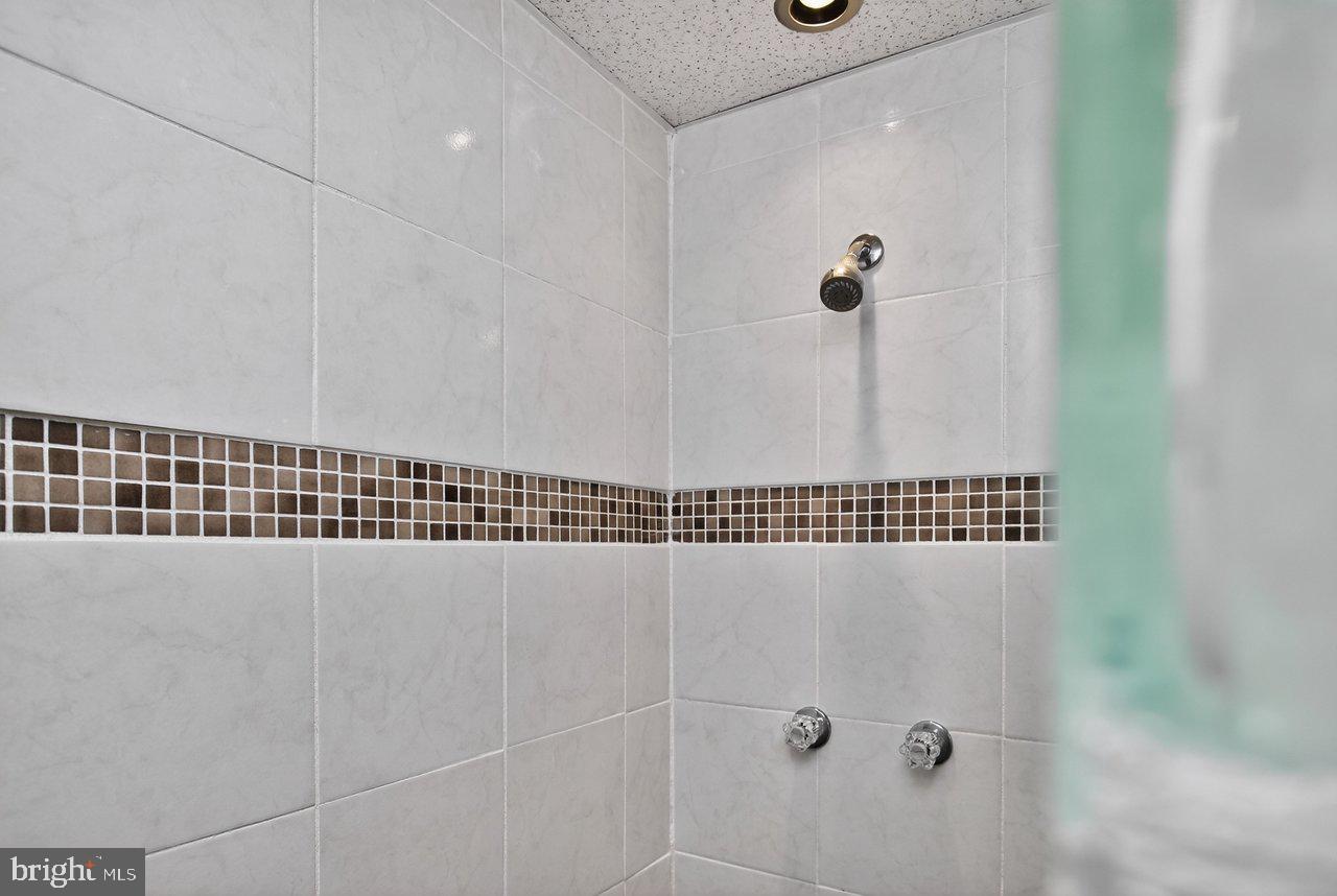 MASSANUTTEN - Residential