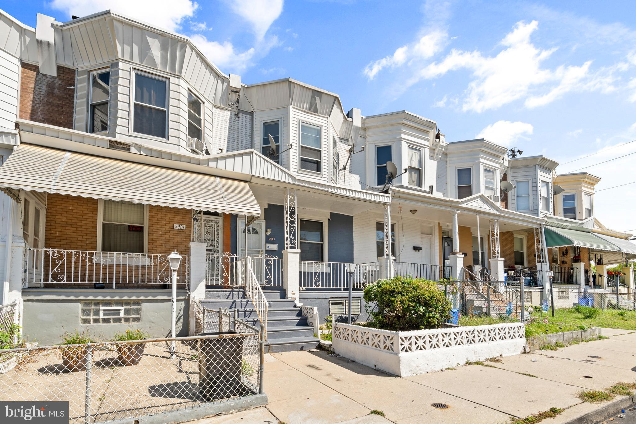 WEST OAK LANE - Residential