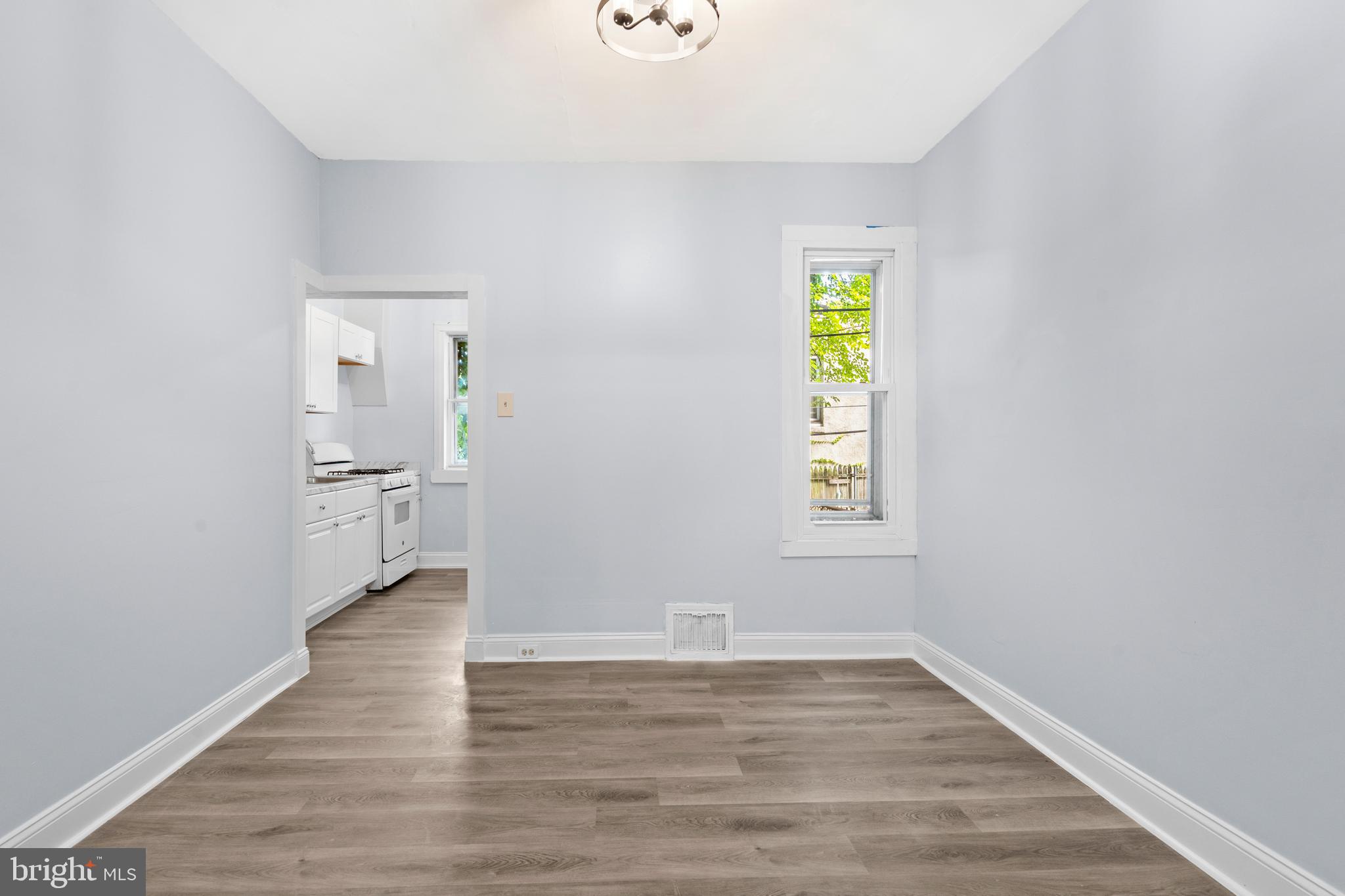 WEST OAK LANE - Residential