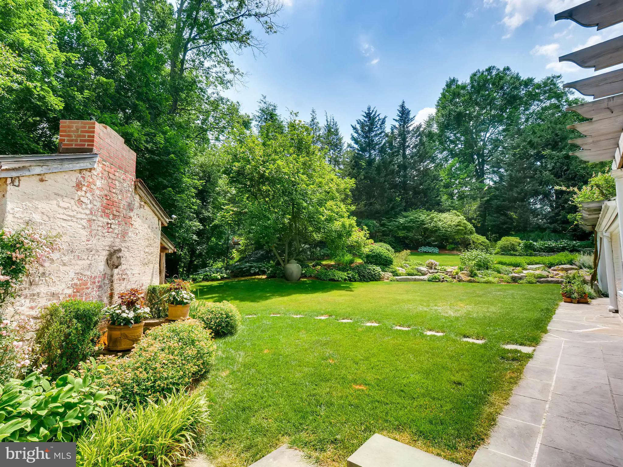 RUXTON - Residential