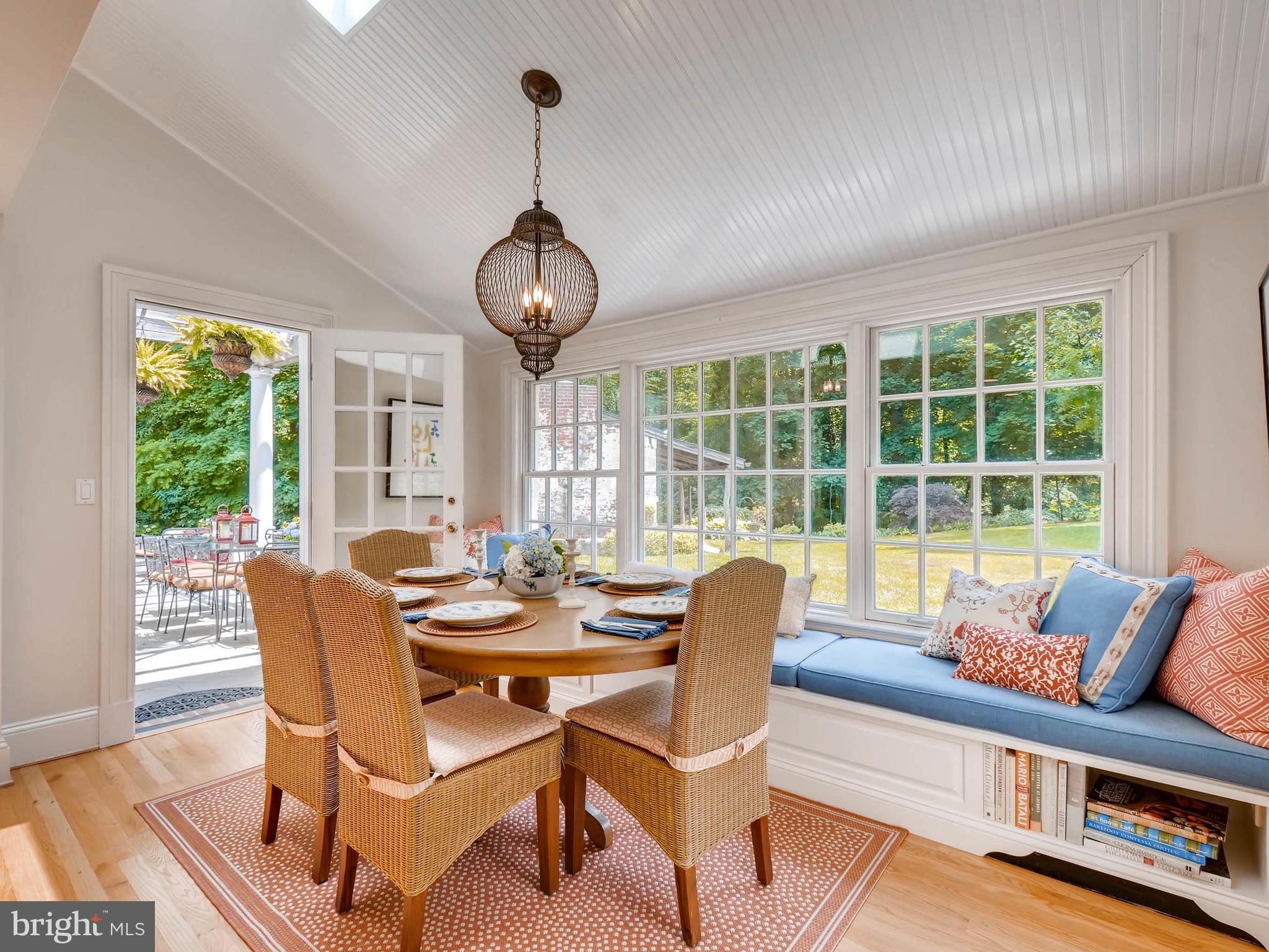 RUXTON - Residential