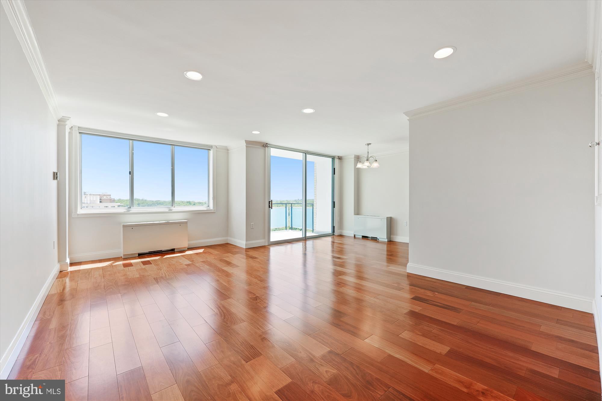 10500 ROCKVILLE PIK 1617