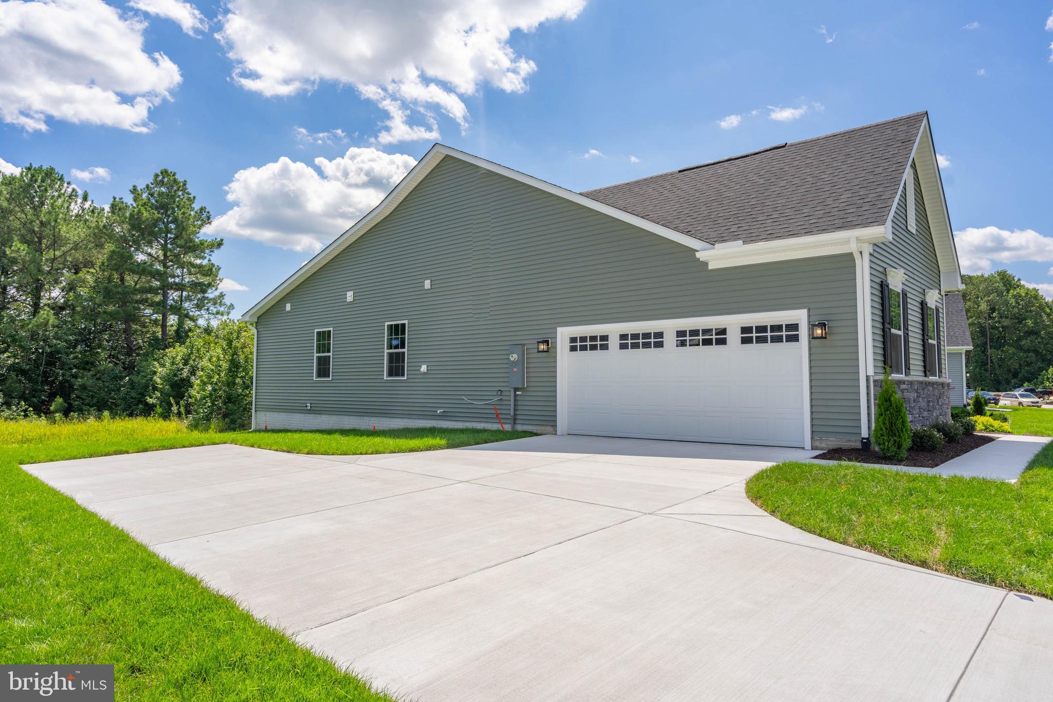 10785 WINDMILL CREEK LN