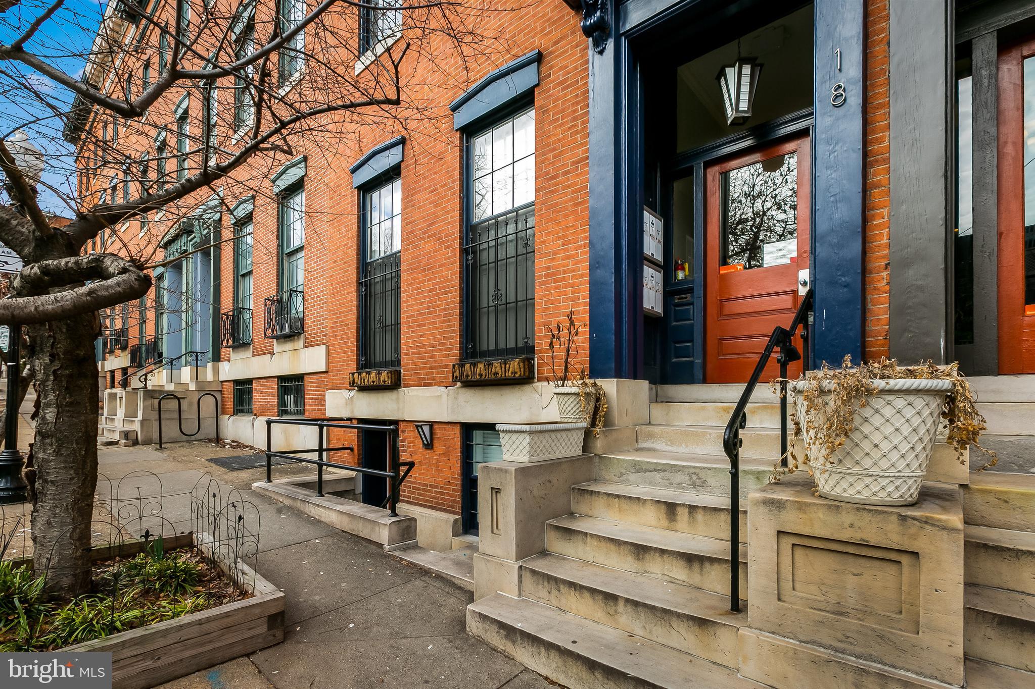 18 E MADISON STREET 4