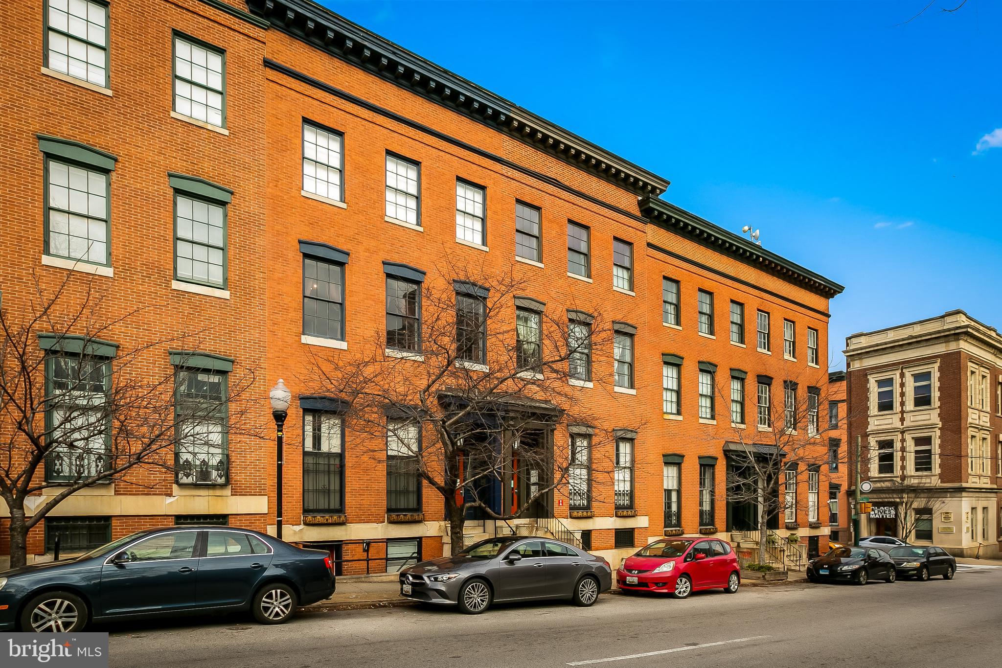 18 E MADISON STREET 4