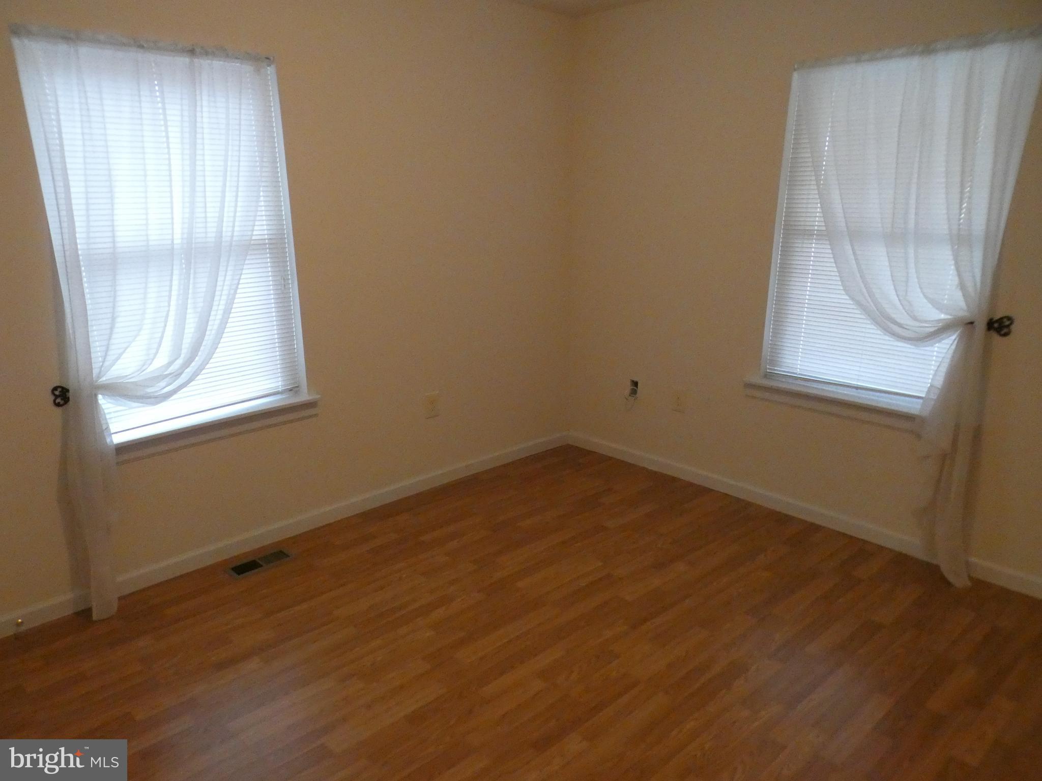 TOWN OF COLONIAL BEACH - Residential Lease