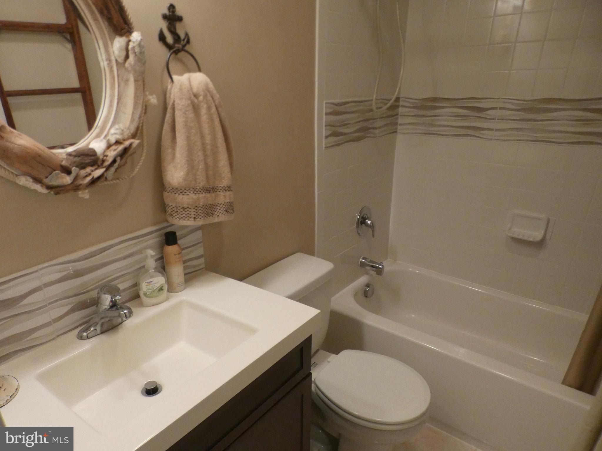 TOWN OF COLONIAL BEACH - Residential Lease