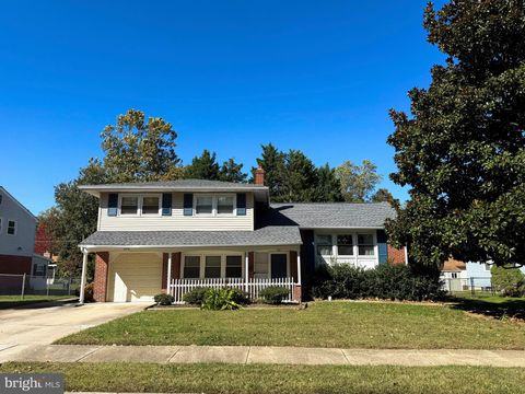 403 DOGWOOD AVENUE DOVER DE 19904