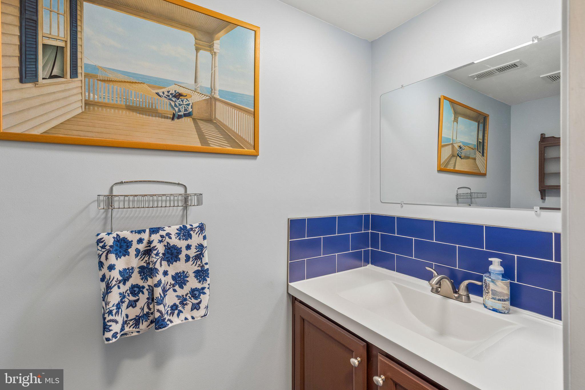 LEXINGTON FARMS - Residential