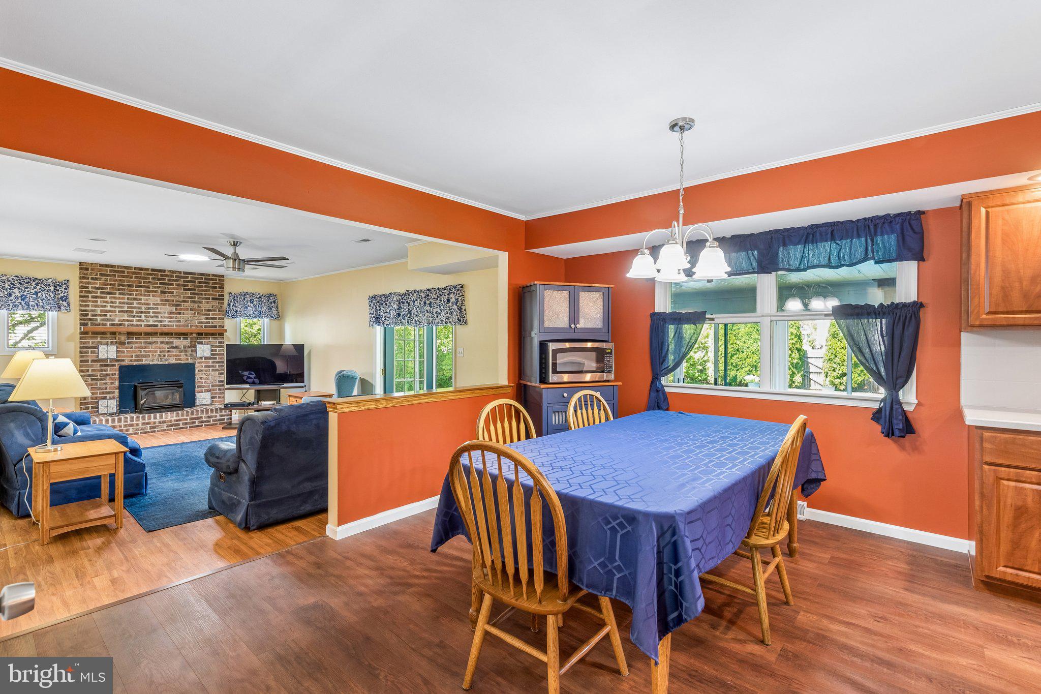 LEXINGTON FARMS - Residential