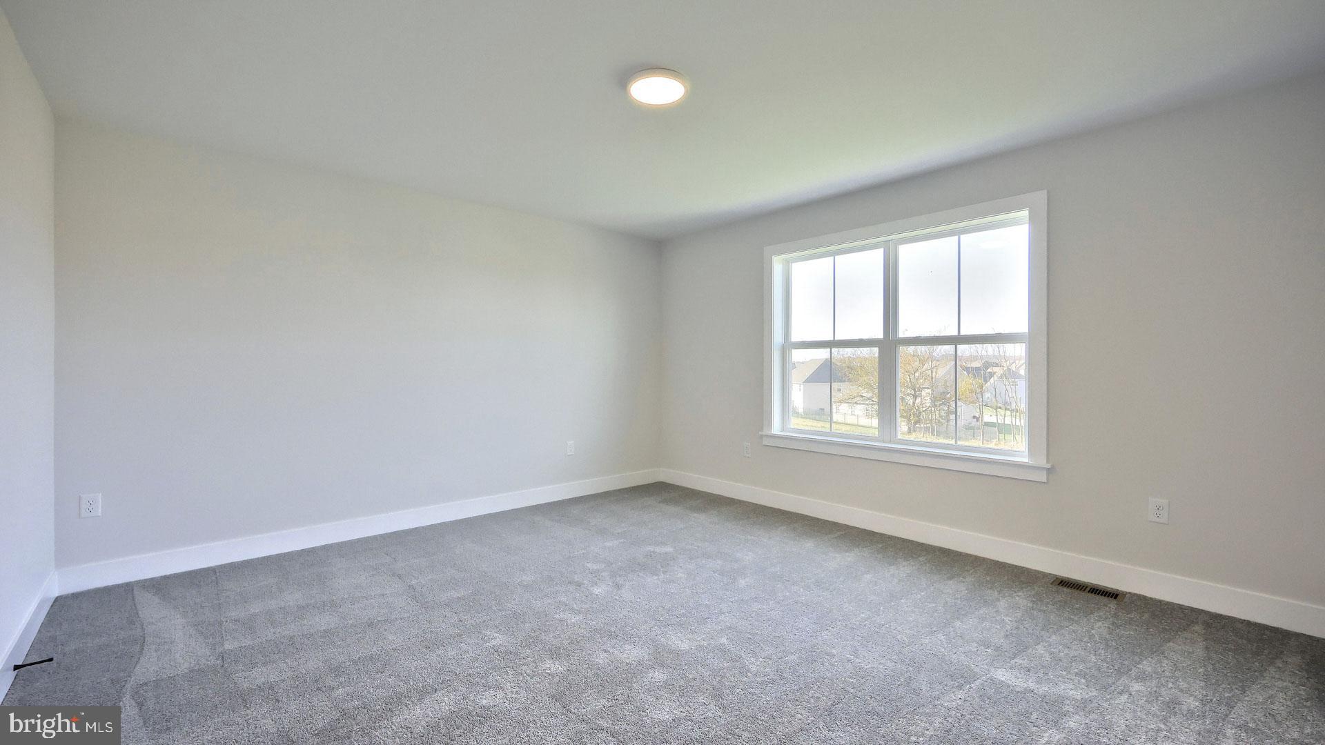 EDGEMONT PRESERVE - Residential