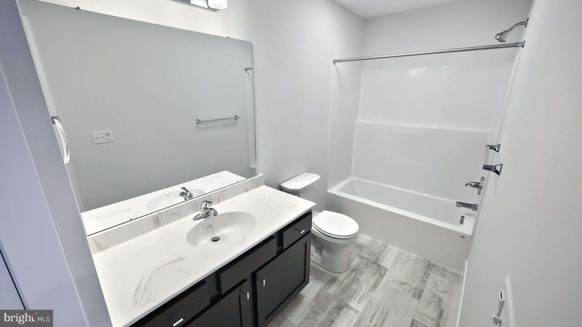 EDGEMONT PRESERVE - Residential