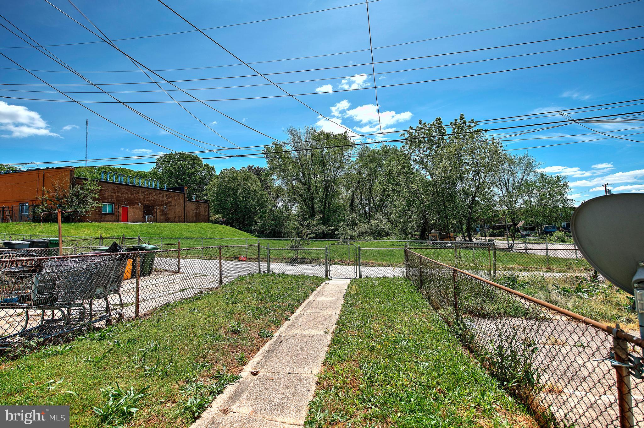 PARKSIDE - Residential