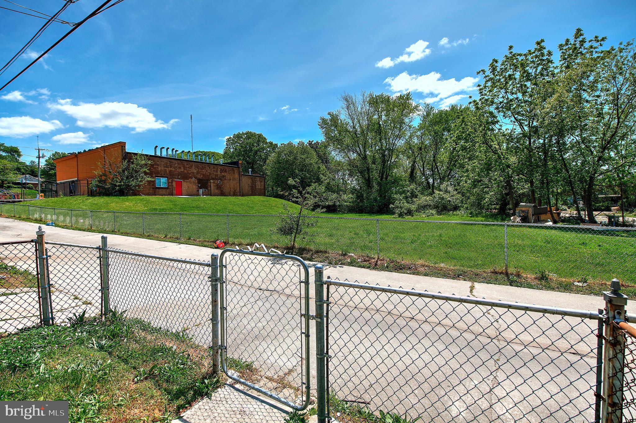 PARKSIDE - Residential