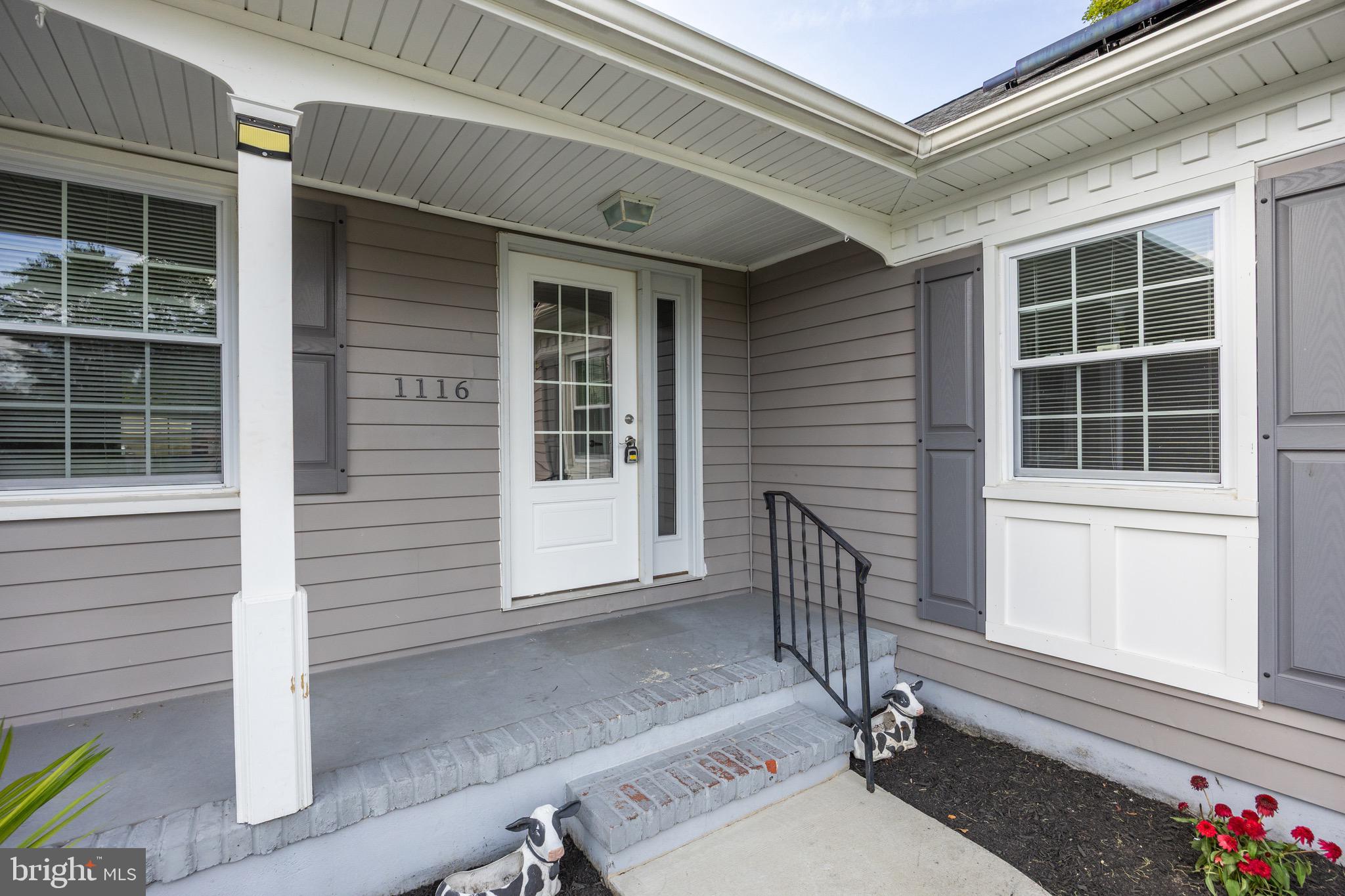 1116 RAMBLEWOOD DRIVE