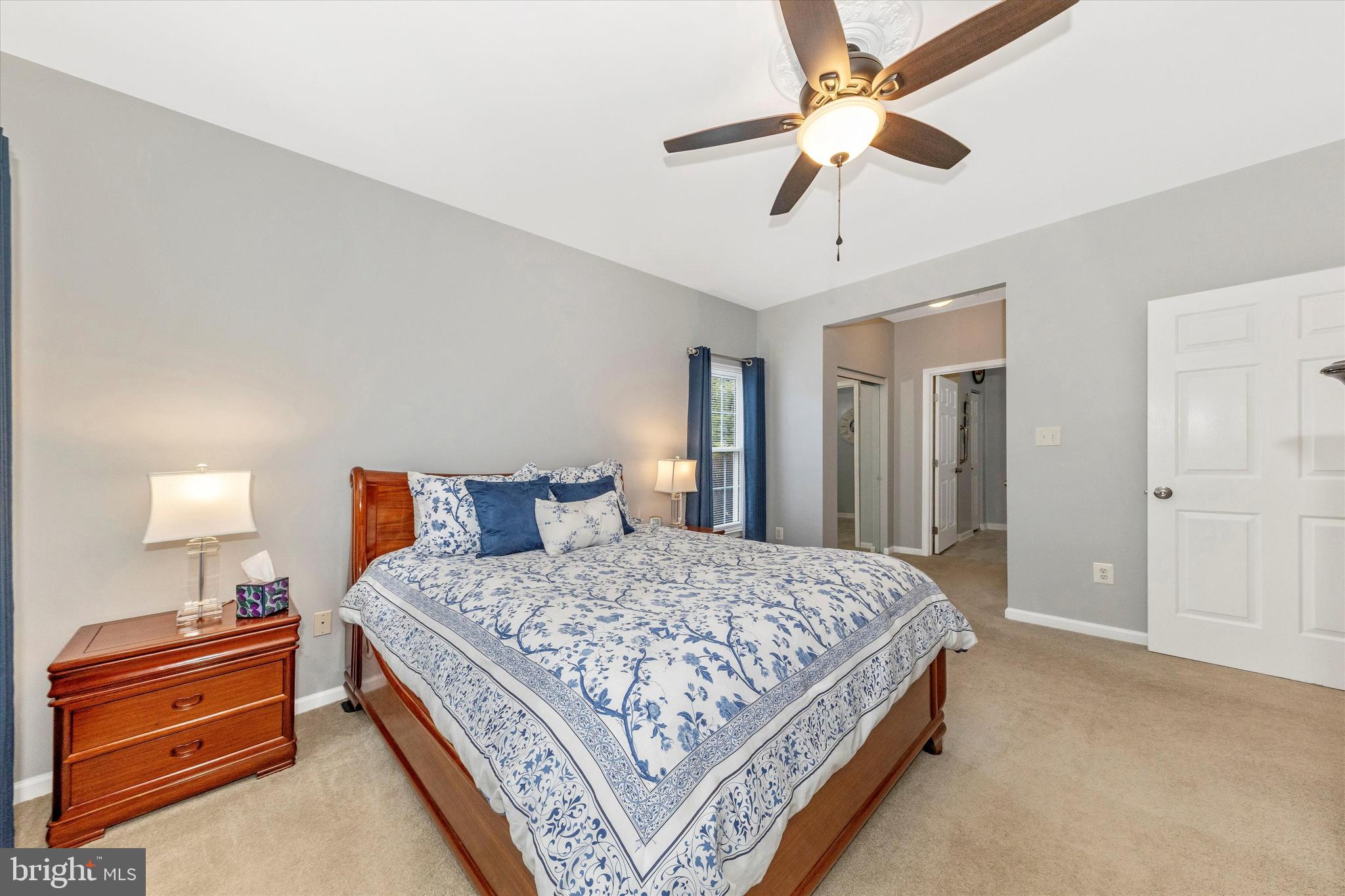 HAMPTON COURT II - Residential