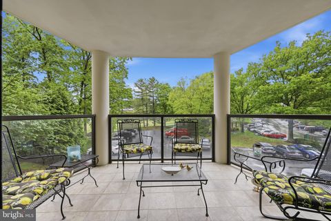 Condo For Sale - 15101 Interlachen Drive #1-224<br/> SILVER SPRING, MD 20906