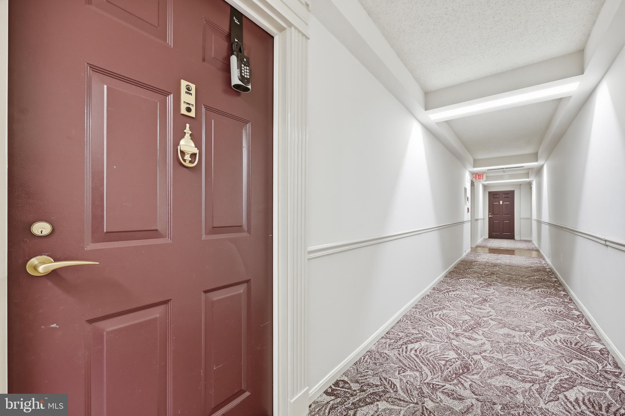 15101 INTERLACHEN DRIVE 1-224