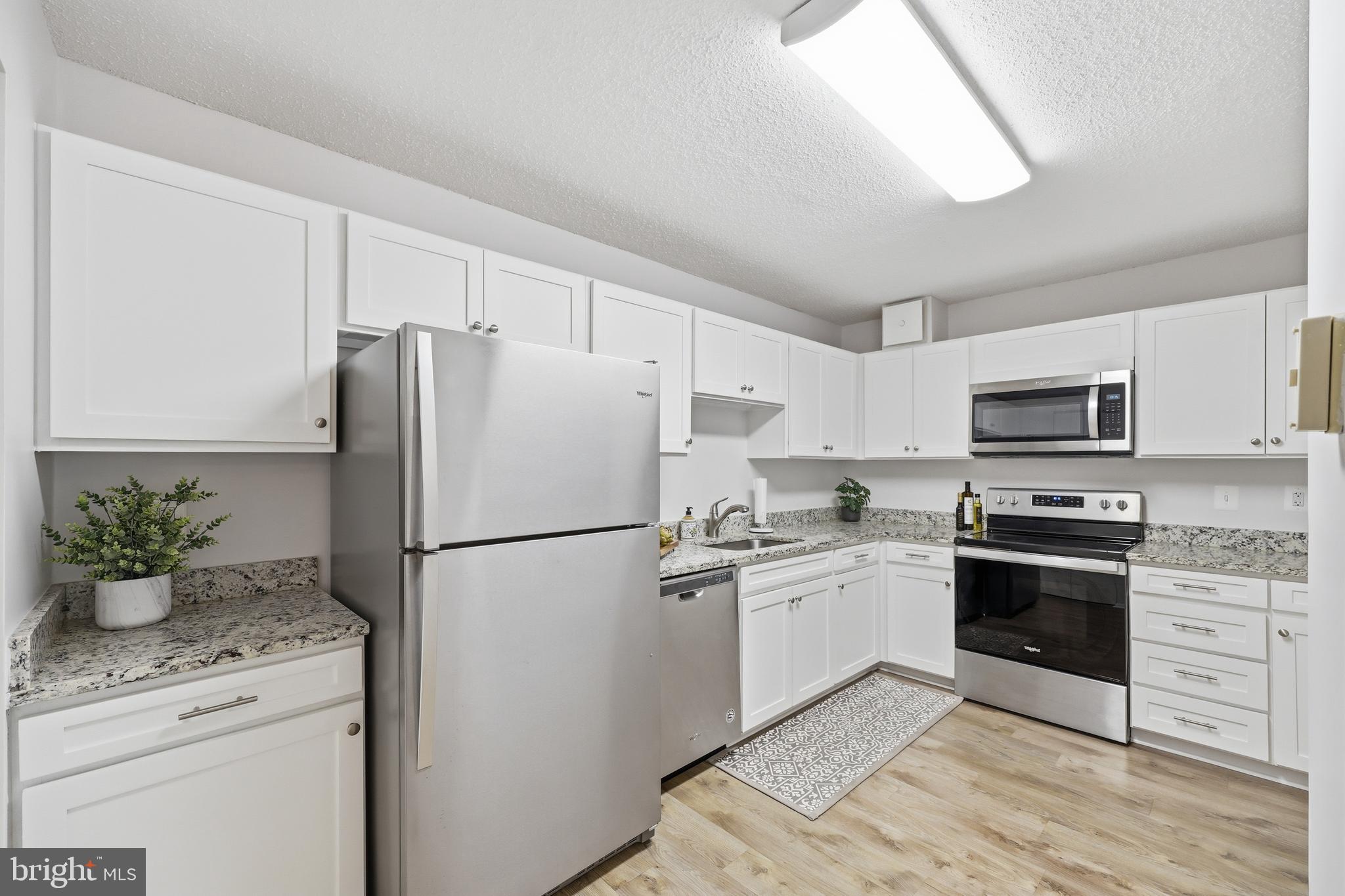 15101 INTERLACHEN DRIVE 1-224