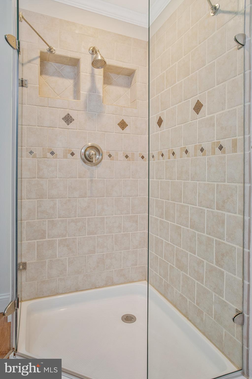 LOMBARDEE - Residential