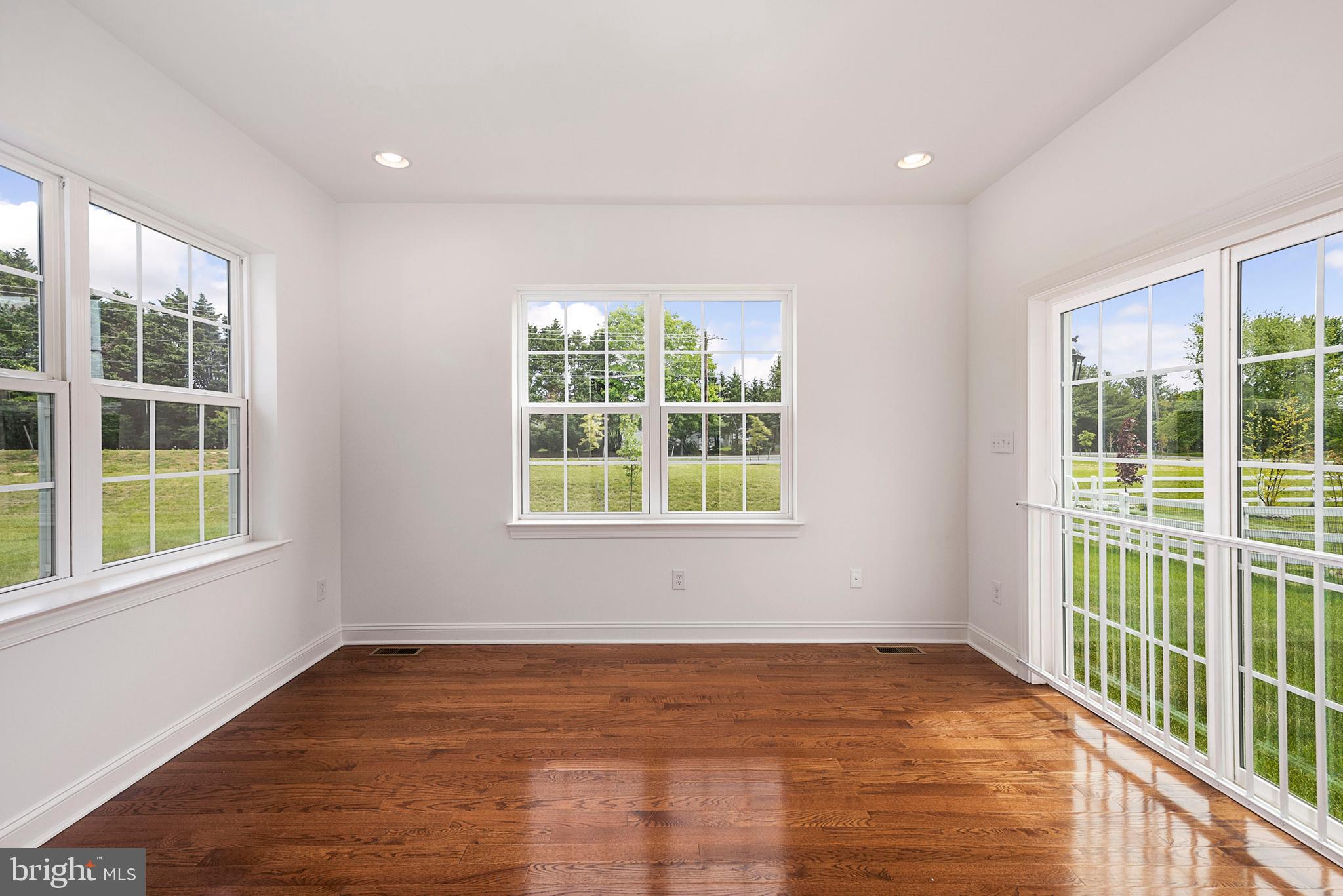 ROTHWELL ESTATES - Residential