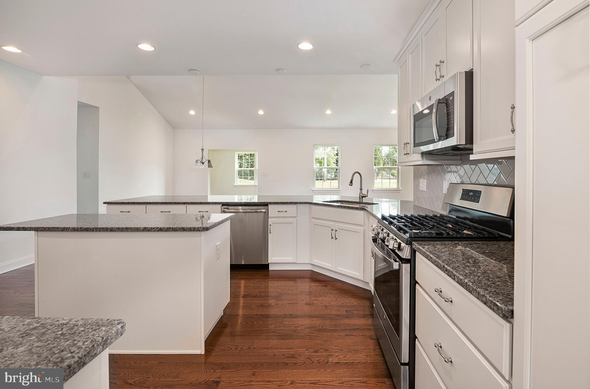 ROTHWELL ESTATES - Residential