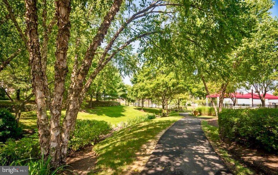 2763 SUMMERS RIDGE DRIVE