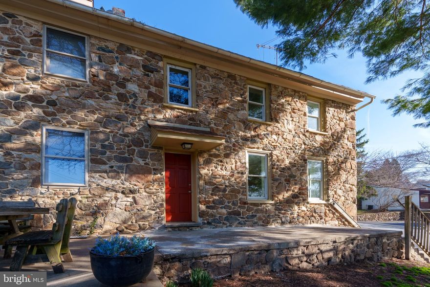 Very charismatic twin in Everhart Street West Condominiums! Great investment opportunity. This is an incredibly spacious home with a low-maintenance lifestyle. Freshly painted with modern fixtures, you’ll still enjoy 1900’s charm with deep window casings, built-in shelves, chair rail and 4 fireplaces – one of which is the focal point of the eat-in kitchen, with a floor to ceiling stone surround. There’s also a large front living room, pantry storage, and a powder room on the first floor. Upstairs, there are 2 incredibly spacious bedrooms and a full bathroom, as well as 2 more bedrooms on the 3rd floor. This home also has low-maintenance, wood-look laminate flooring in the living room, and there are all new windows. You’ll also have (count them!) 5 dedicated parking spaces! Enjoy easy living with exterior maintenance taken care of, and you’ll be within a 15-minute walk of downtown West Chester Boro shopping and dining. Request a personal tour today!