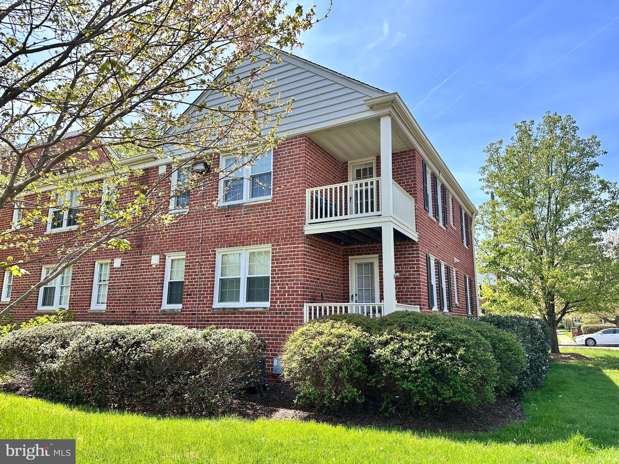 6615 E WAKEFIELD DRIVE B1