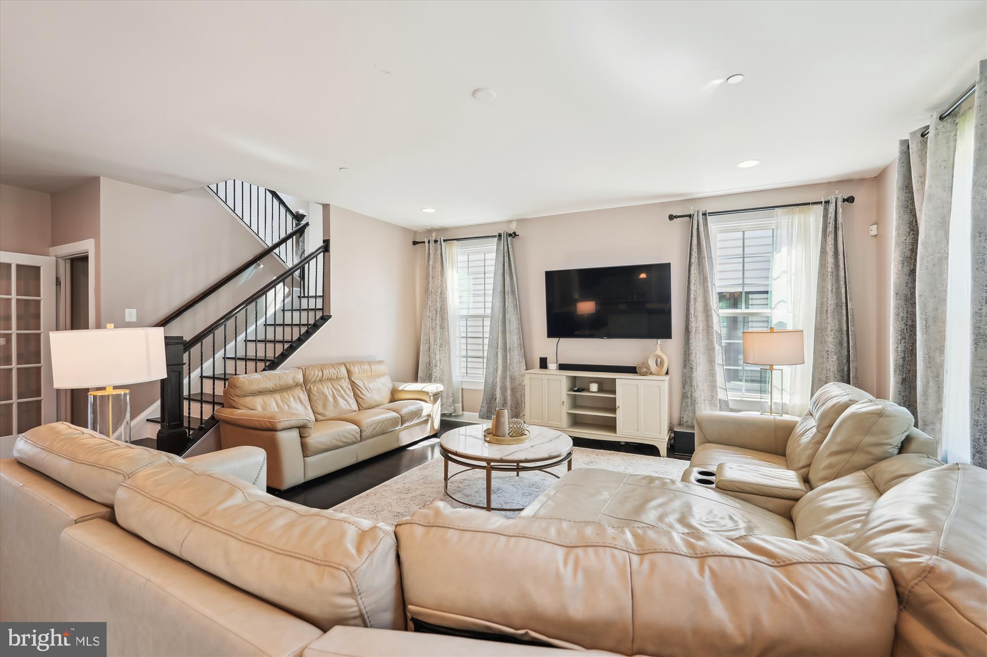 CABIN BRANCH - Residential