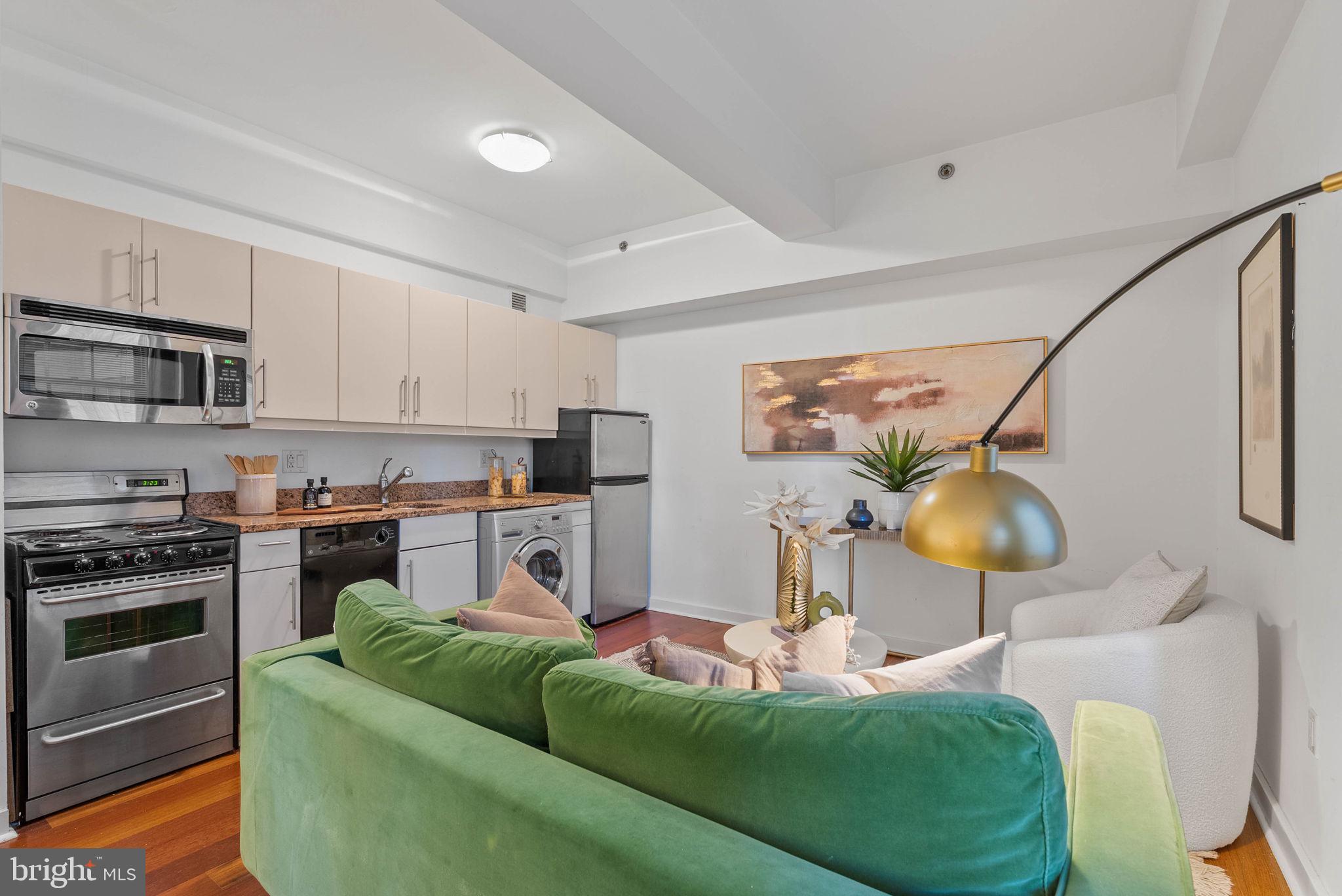 RITTENHOUSE SQUARE - Residential