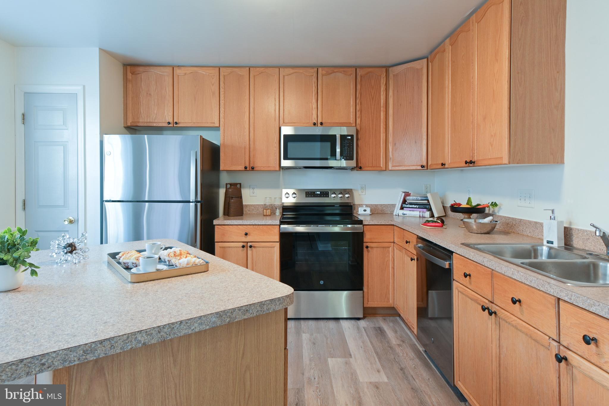 MANOR PARK - Residential