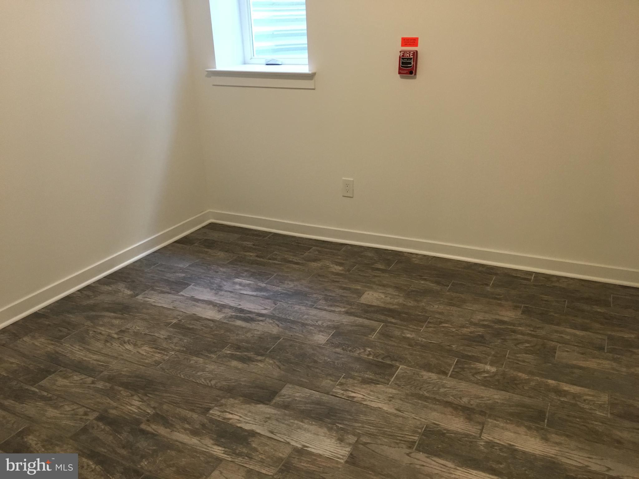 MANTUA - Residential Lease