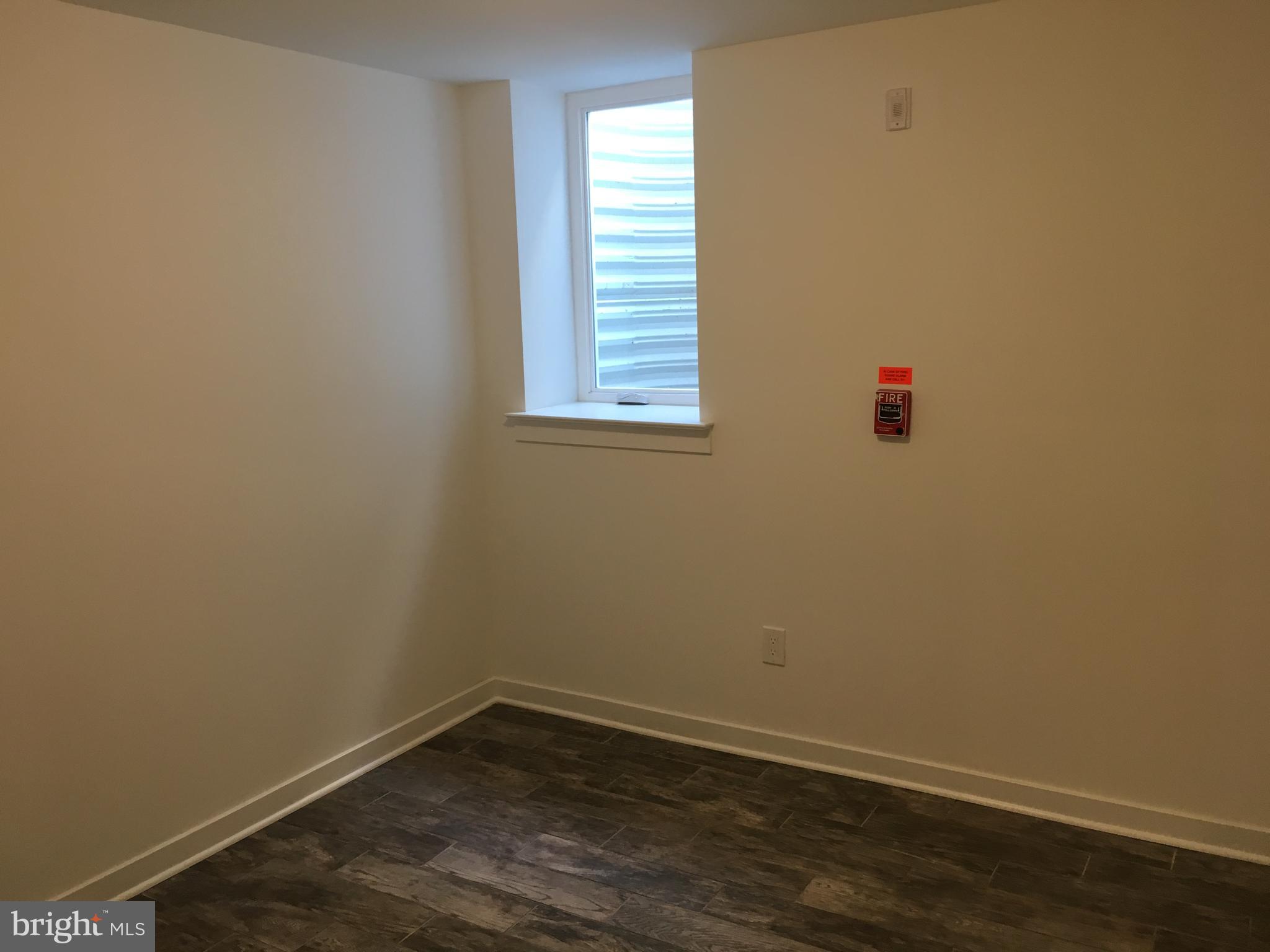 MANTUA - Residential Lease