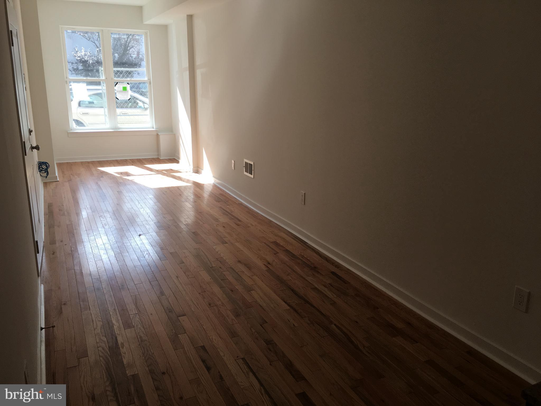 MANTUA - Residential Lease