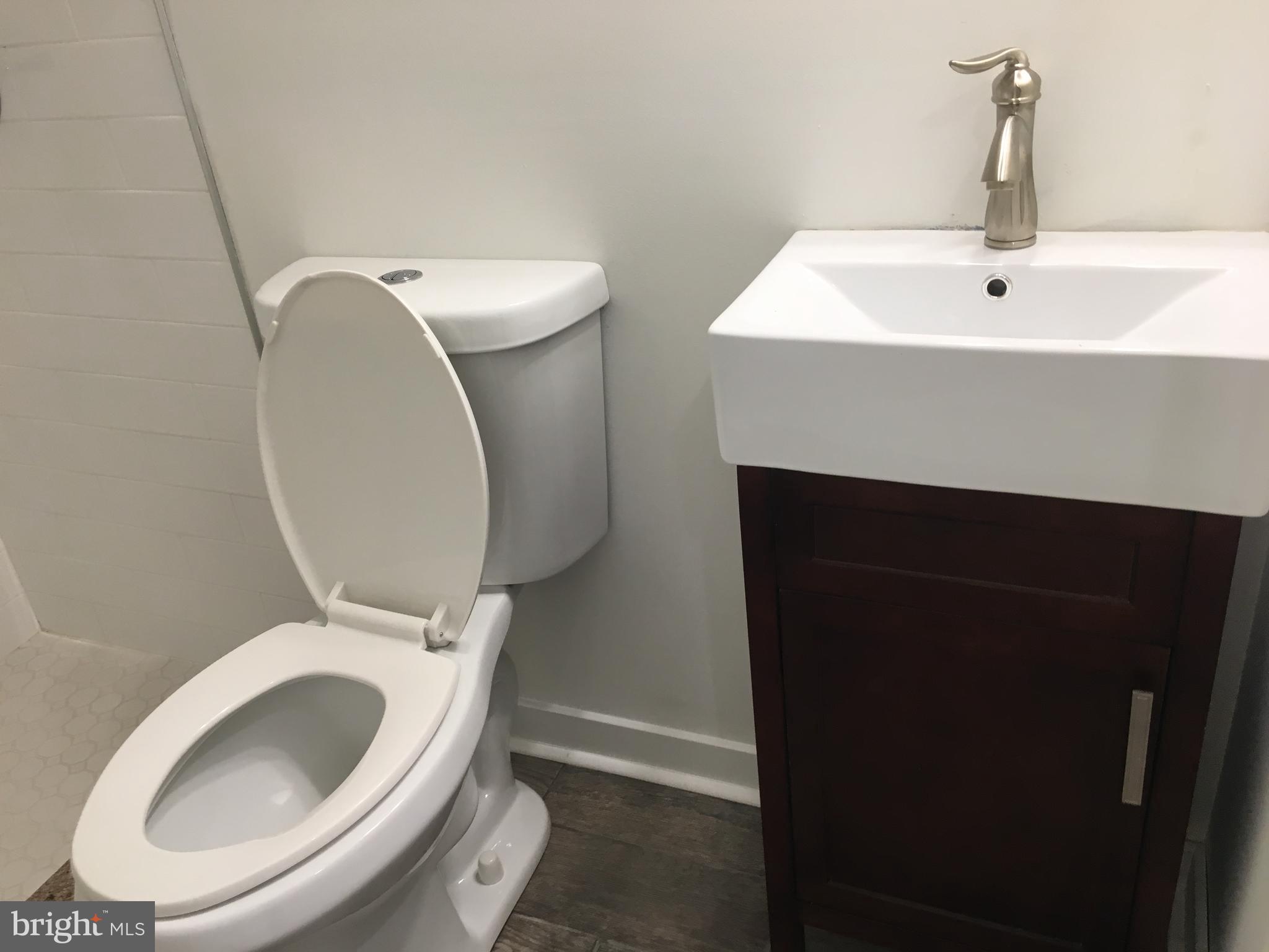 MANTUA - Residential Lease