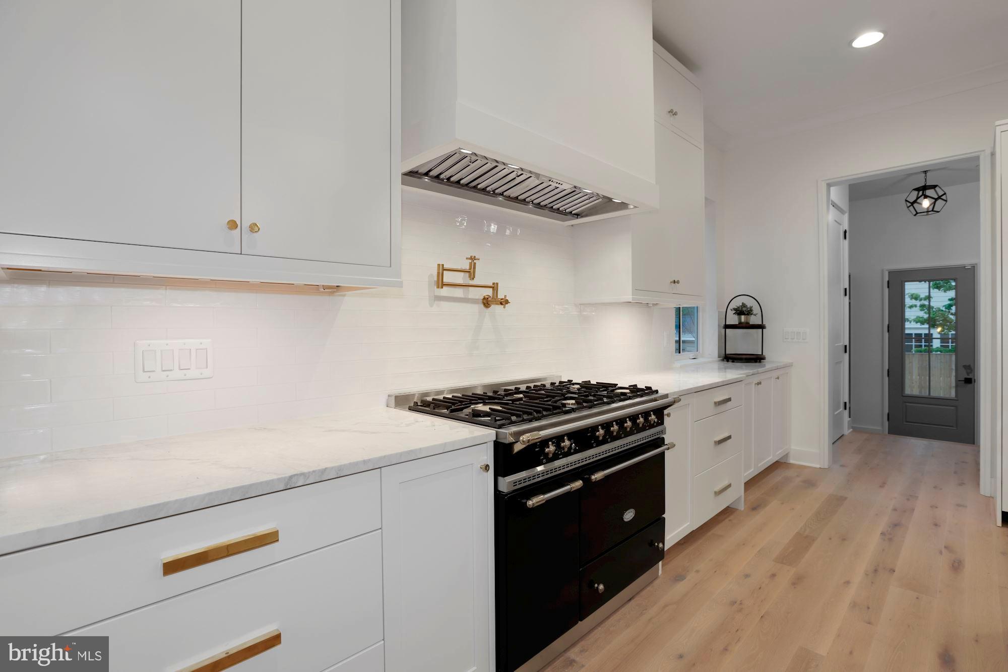 SPRINGFIELD - Residential