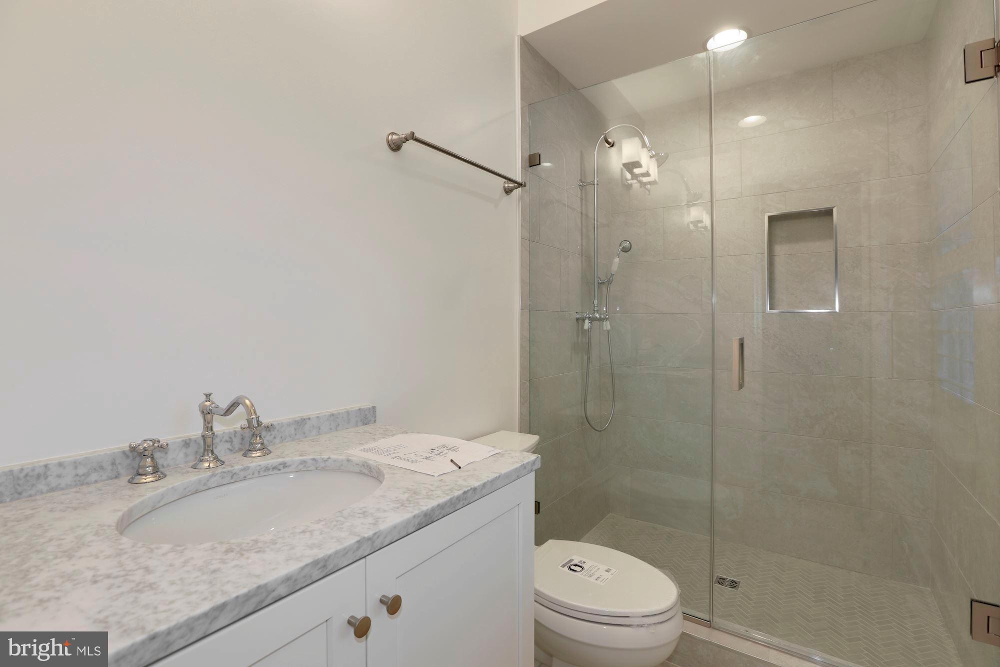 SPRINGFIELD - Residential