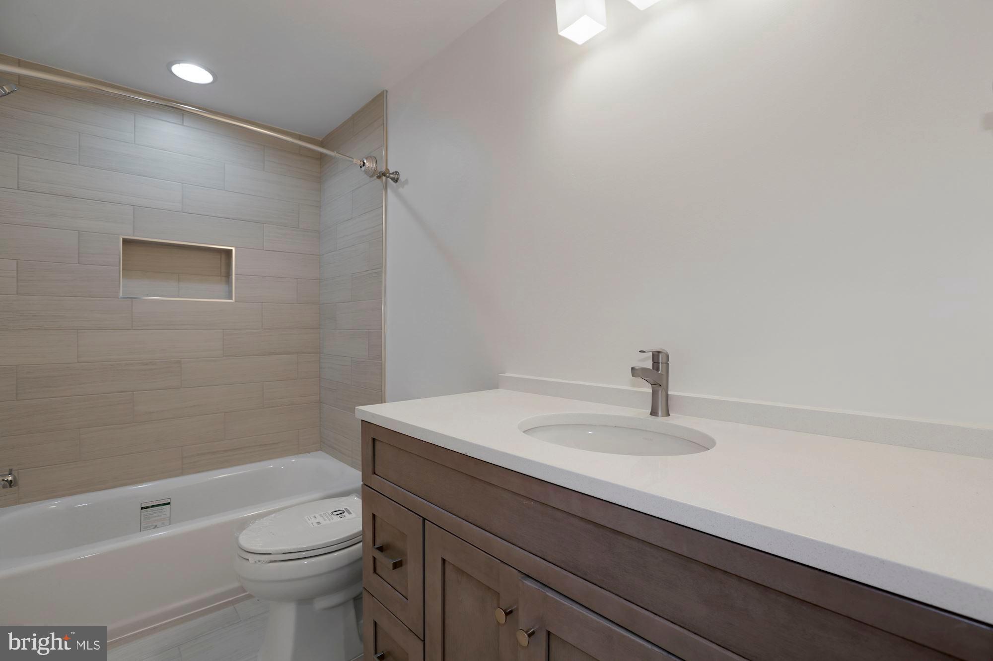 SPRINGFIELD - Residential