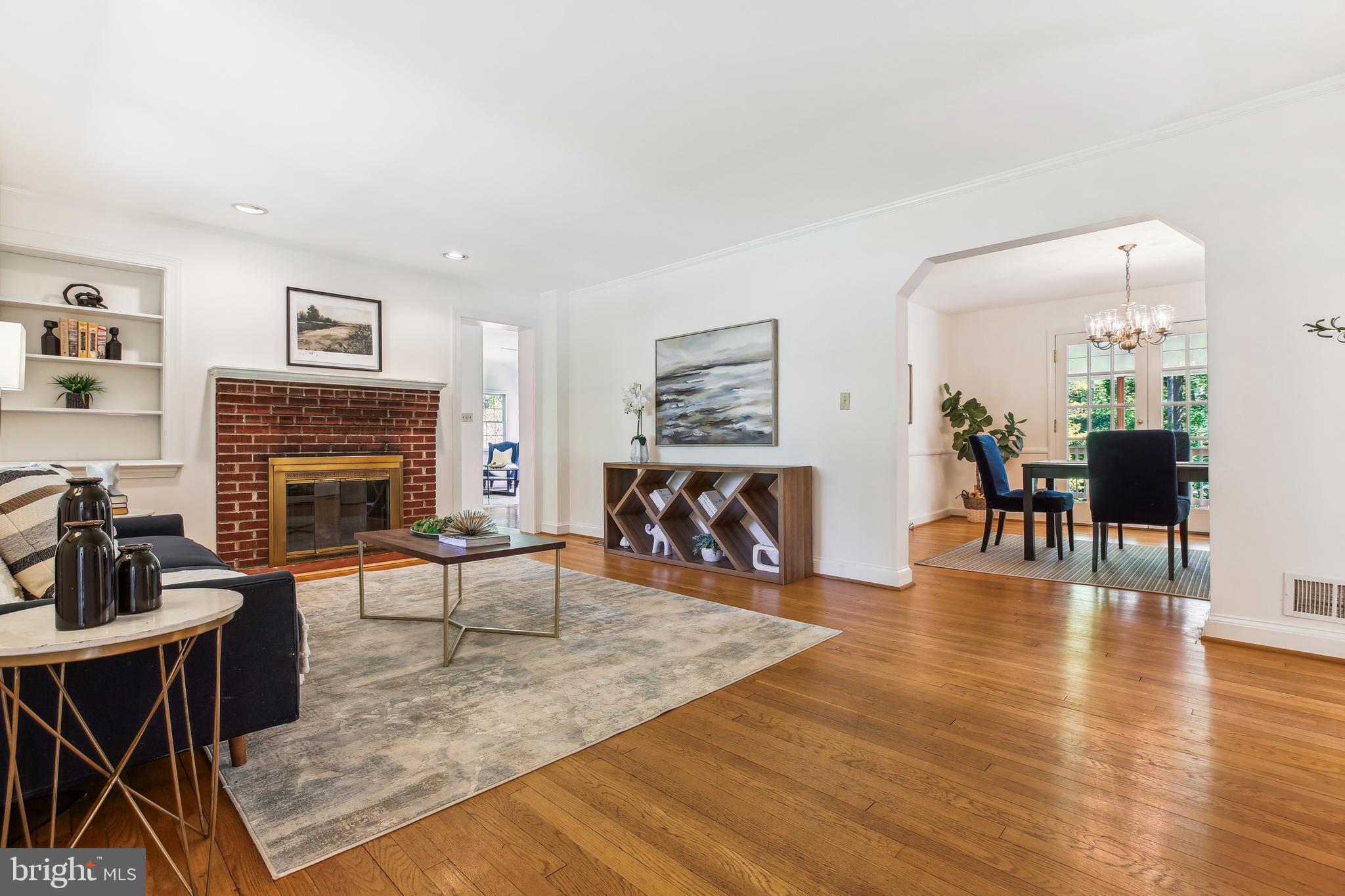 1750 OVERLOOK DRIVE