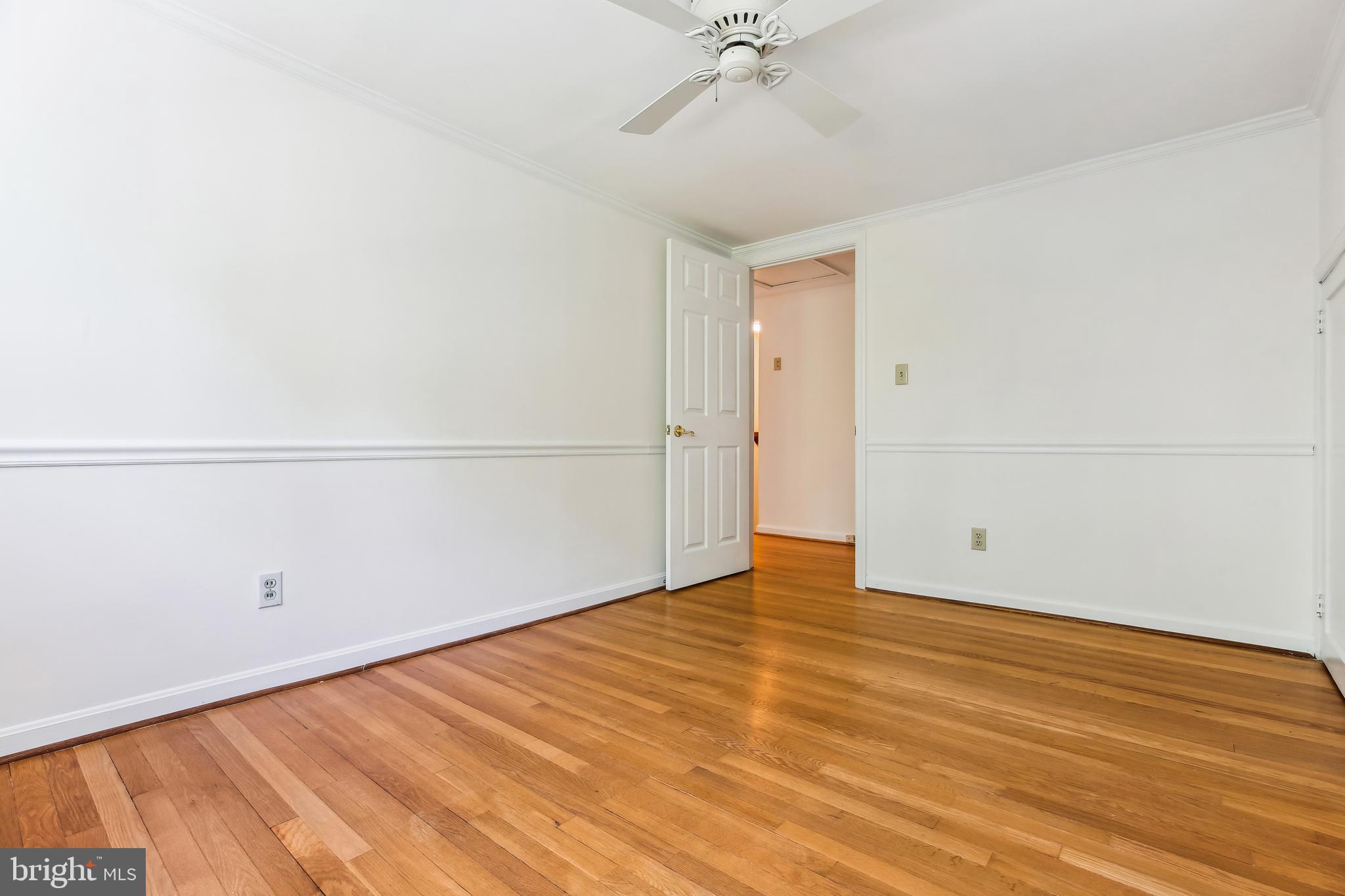 HILLANDALE - Residential