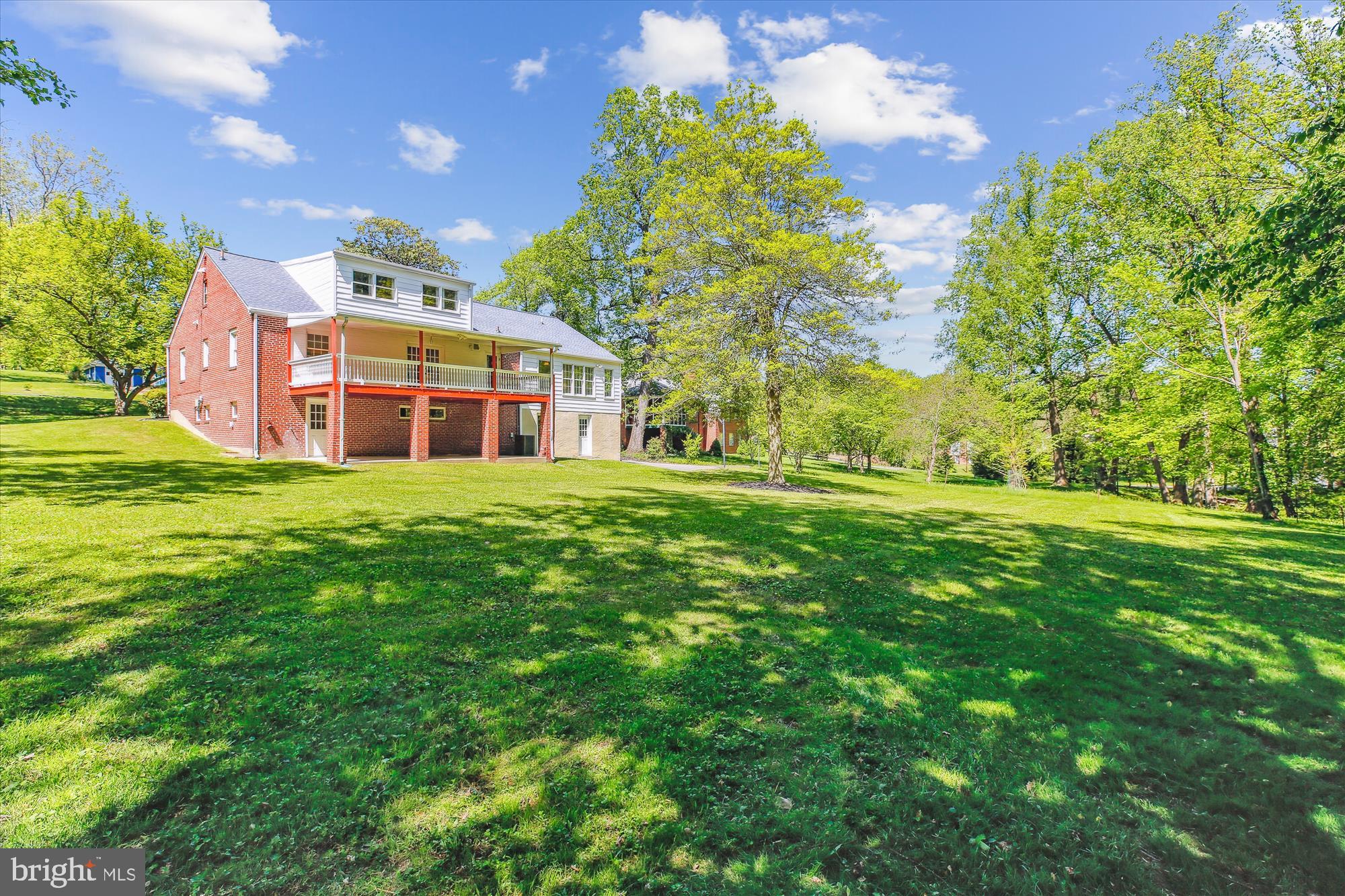 HILLANDALE - Residential