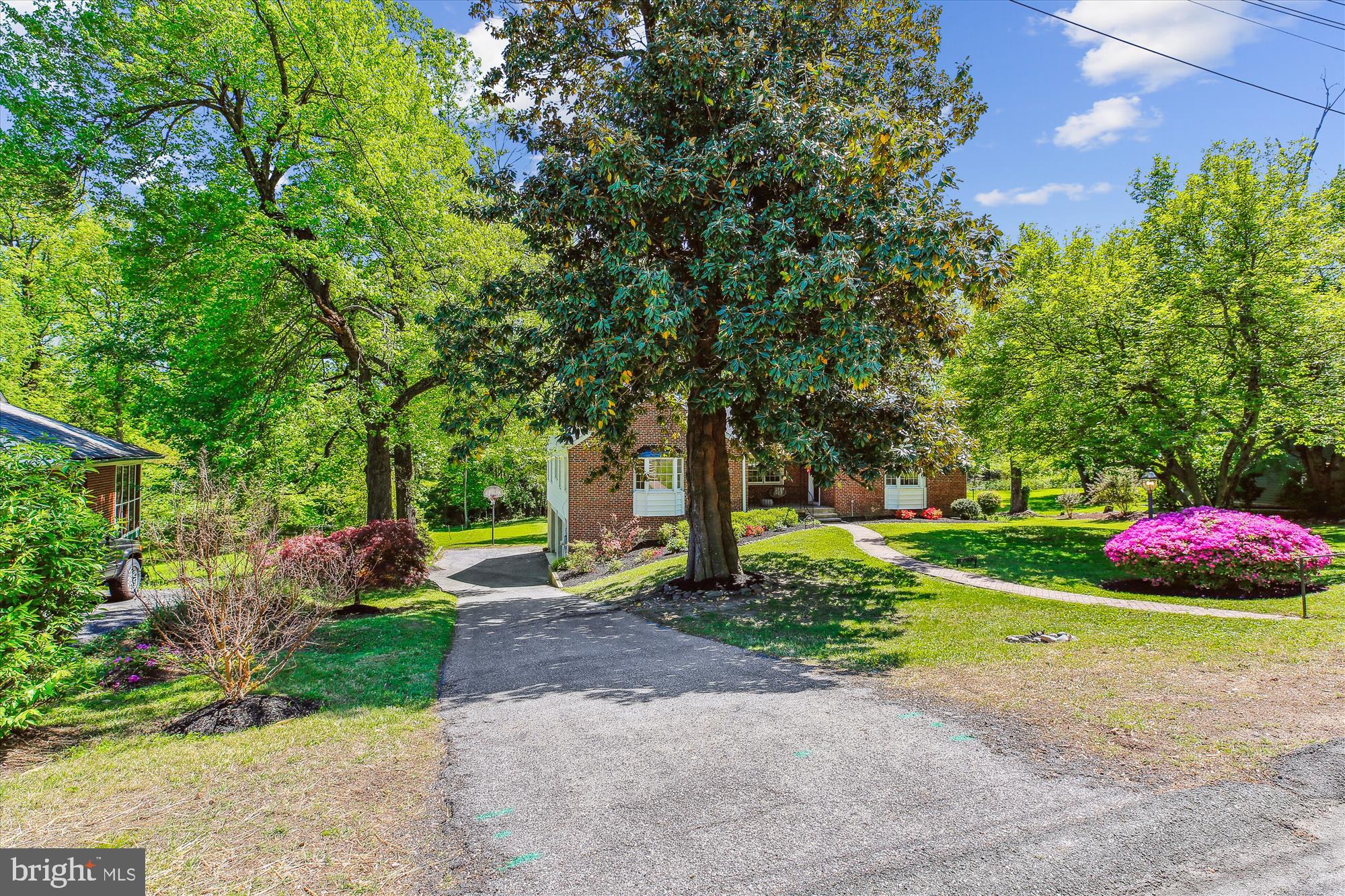 HILLANDALE - Residential