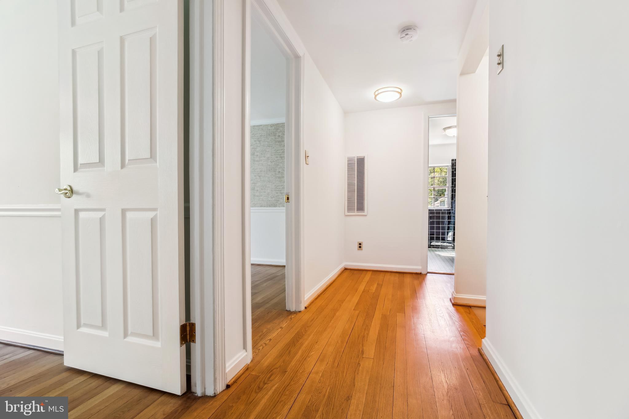 HILLANDALE - Residential