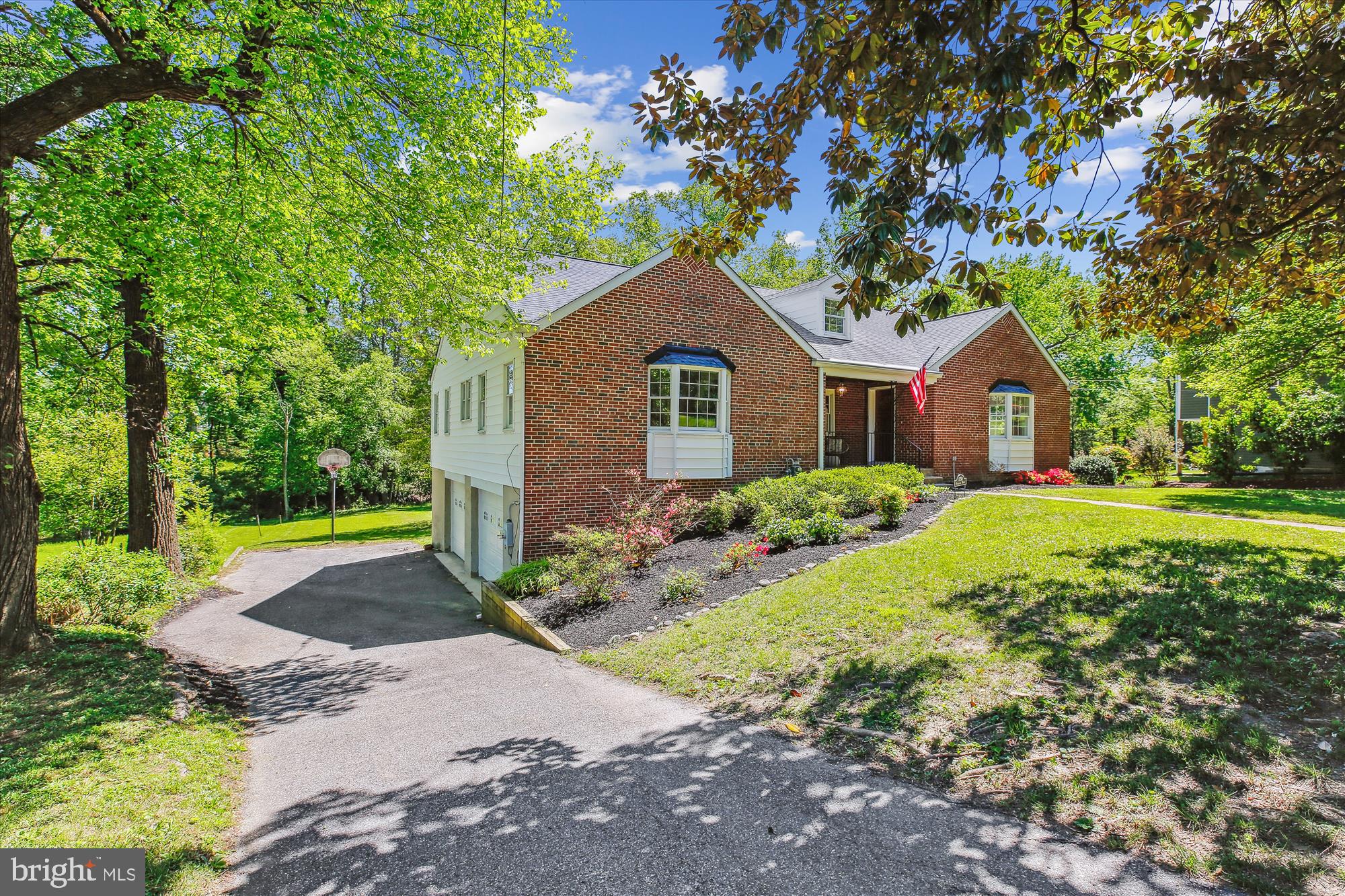 HILLANDALE - Residential