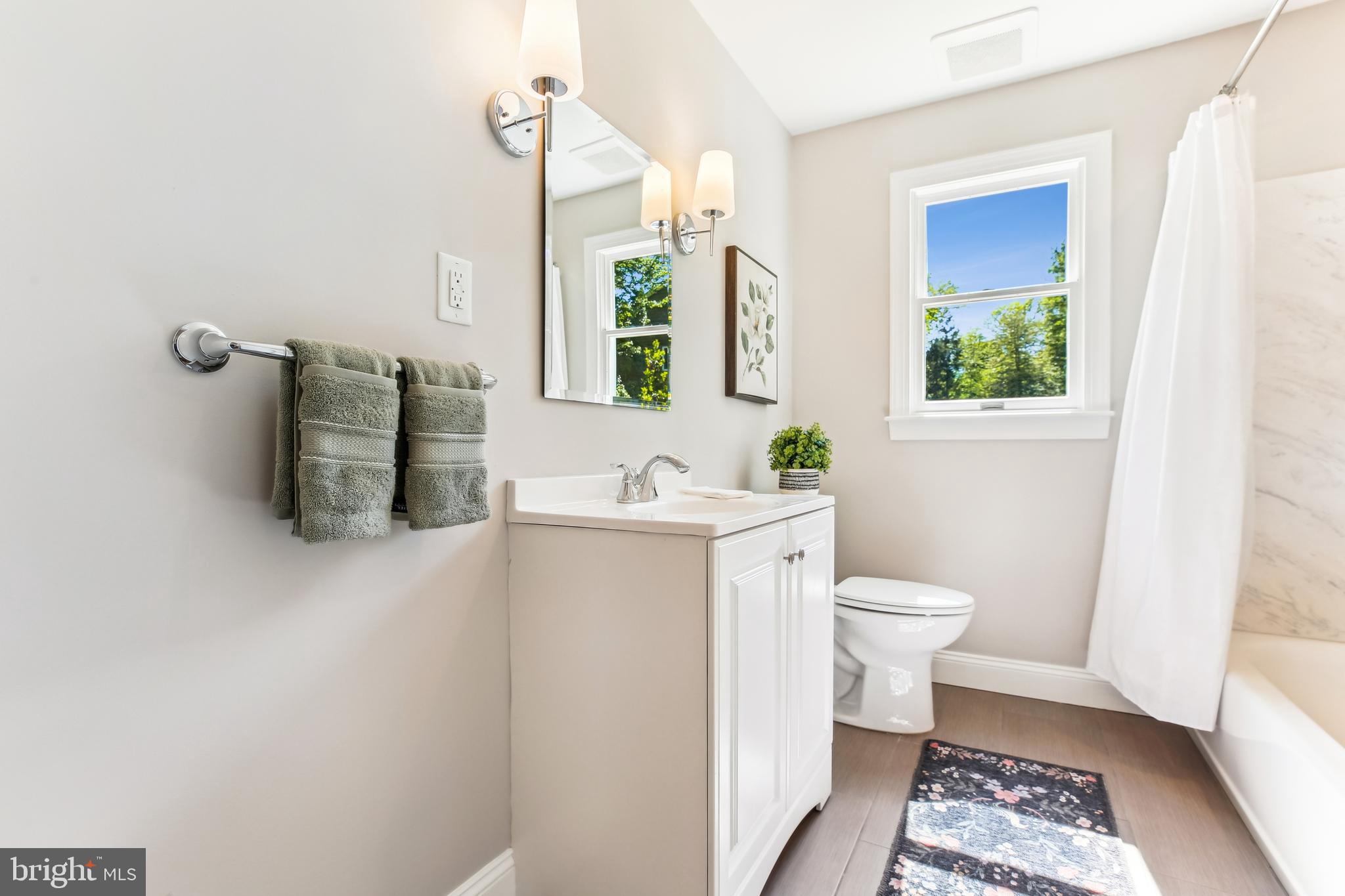 HILLANDALE - Residential