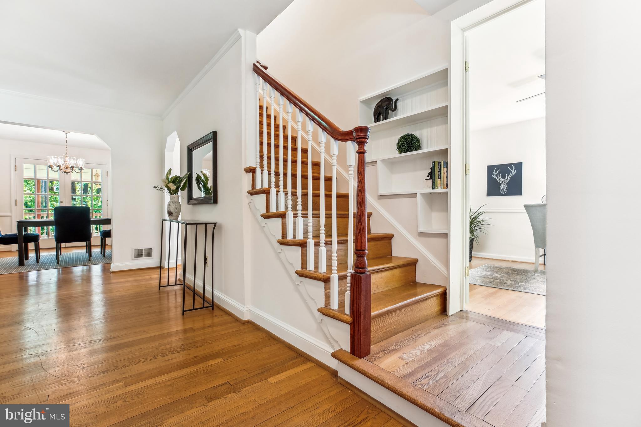 HILLANDALE - Residential