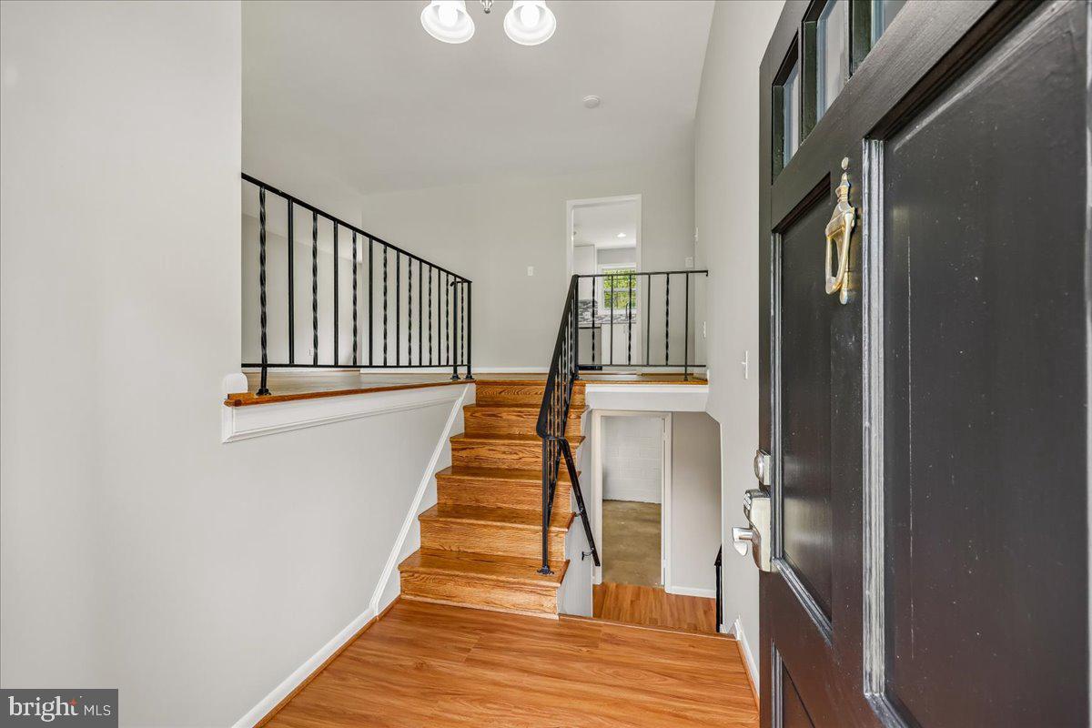 ROCK CREEK MANOR - Residential