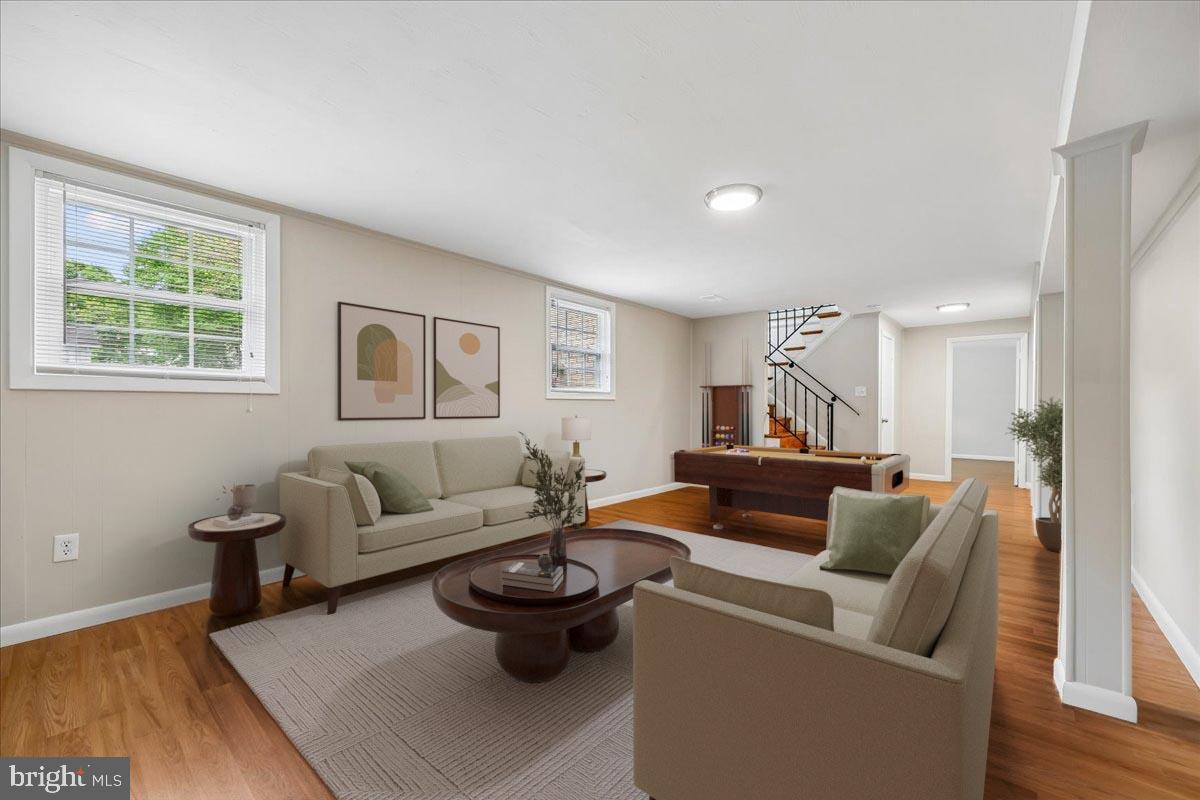 ROCK CREEK MANOR - Residential