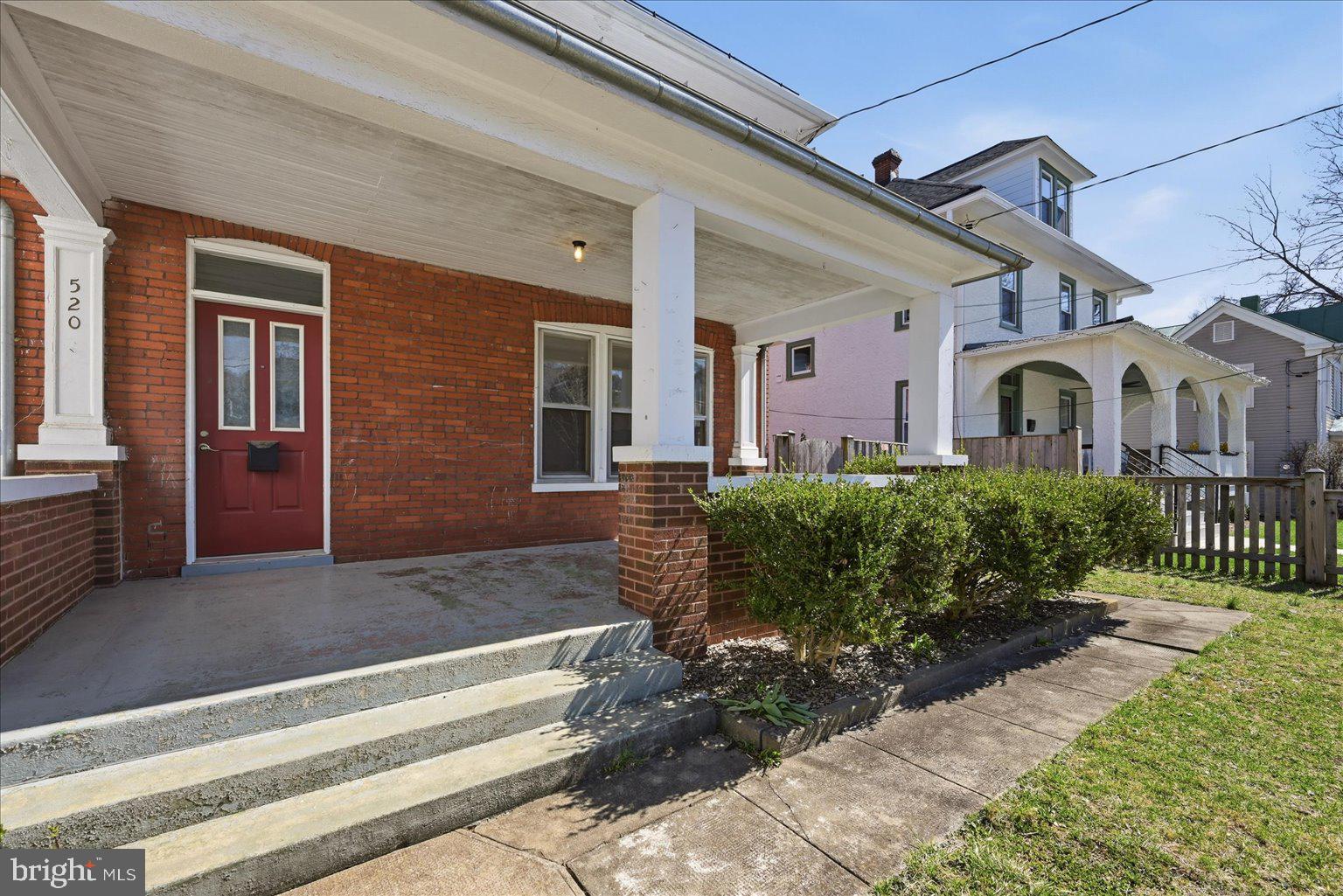 520 N BRADDOCK STREET